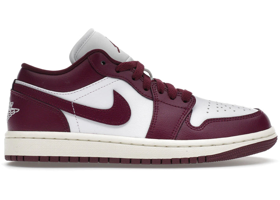 Jordan 1 Low Bordeaux (Femme)