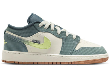 Jordan 1 Low SE Nous à l'extérieur (GS)