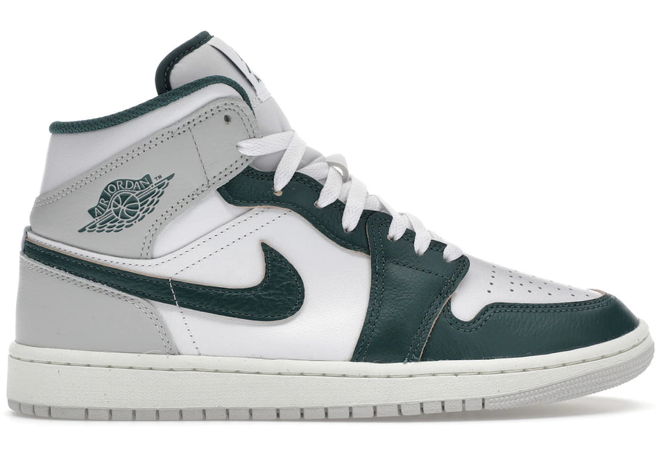 Jordan 1 Mid SE Oxidized Green