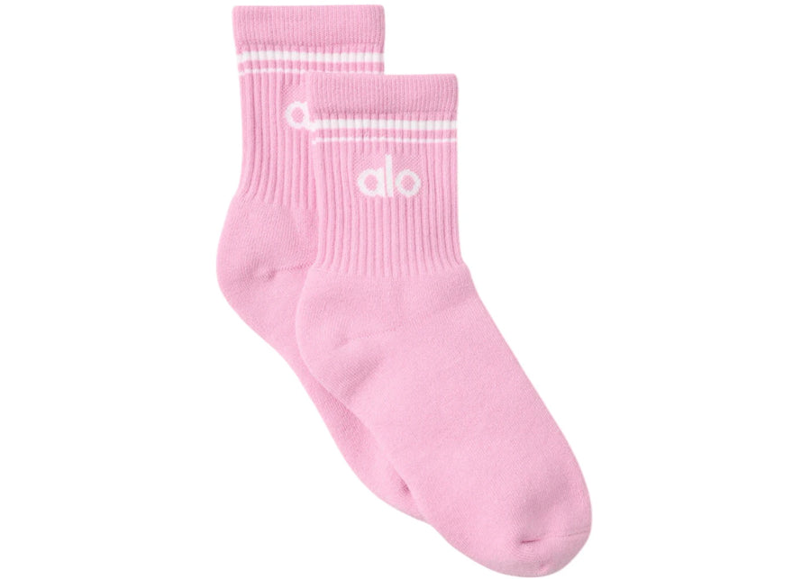Chaussettes Alo Yoga mi-mollet style rétro rose/blanc