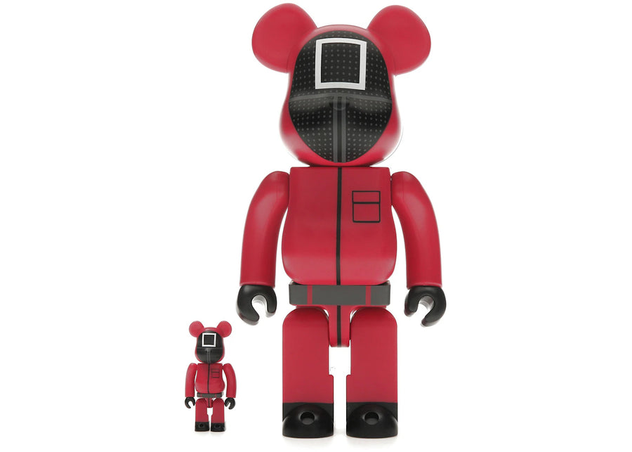Bearbrick x Squid Game Guard (Carré) Set 100 % et 400 %
