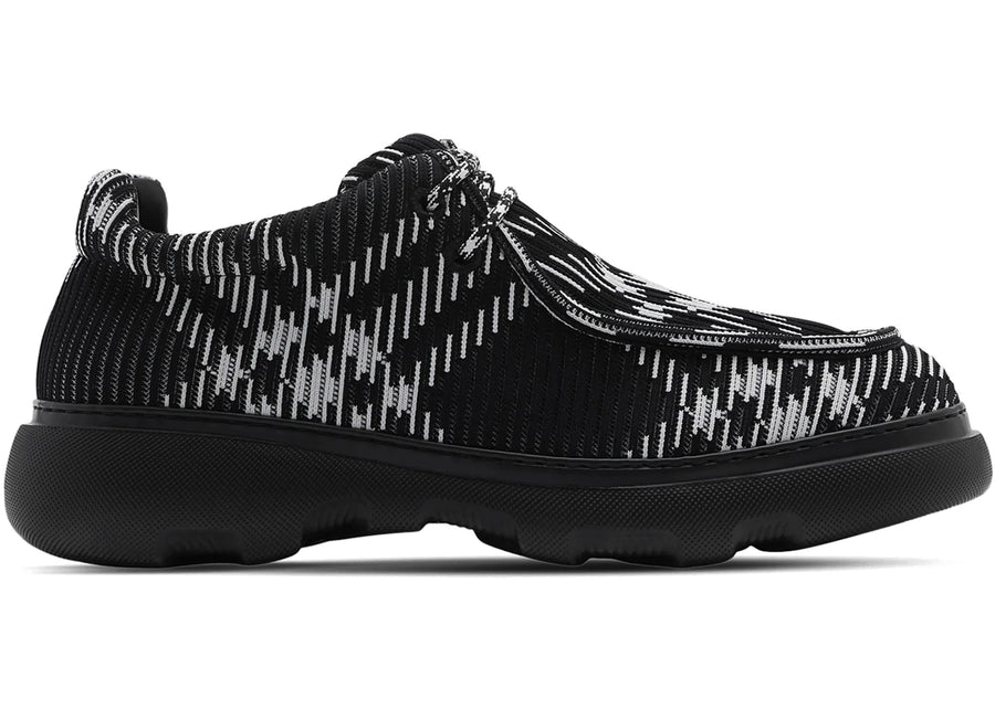 Chaussures Derby Burberry à carreaux, bout rond, noir et blanc