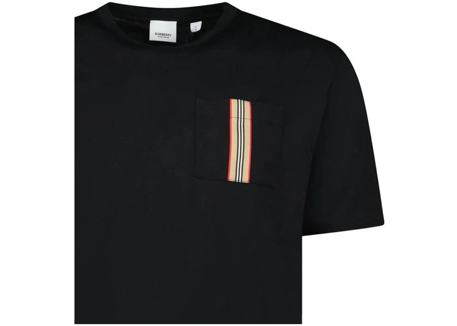 T-shirt Burberry en coton noir à rayures et poche.
