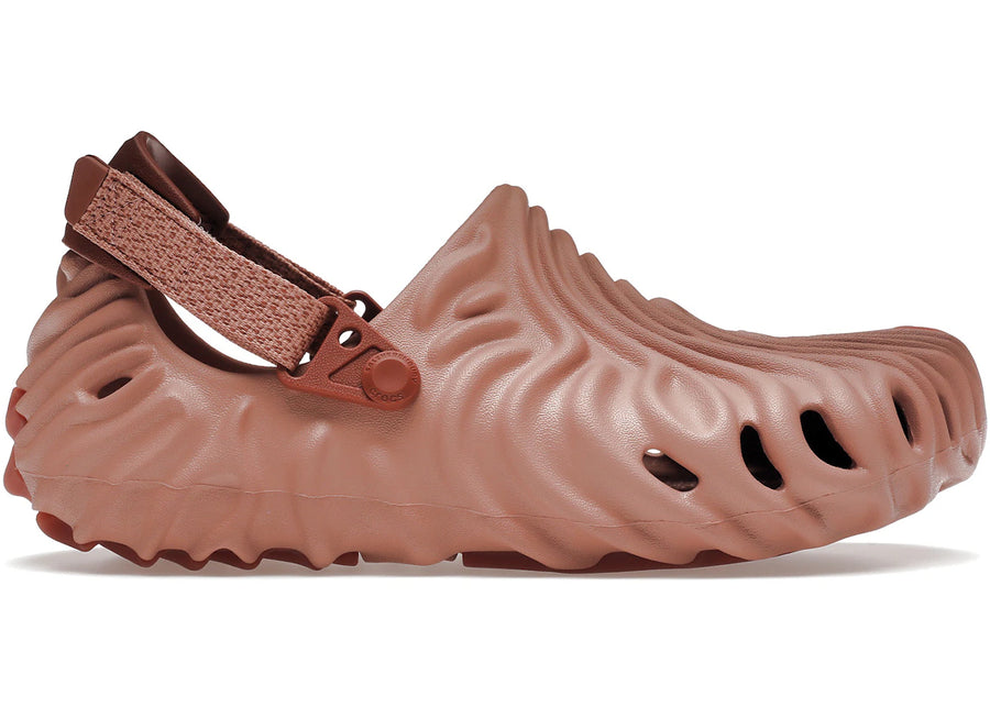 Sabots Crocs Pollex par Salehe Bembury Kuwata