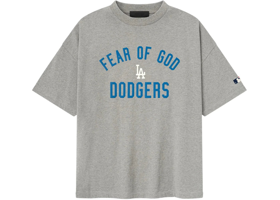T-shirt Fear of God Essentials Dodgers années 90, couleur gris béton