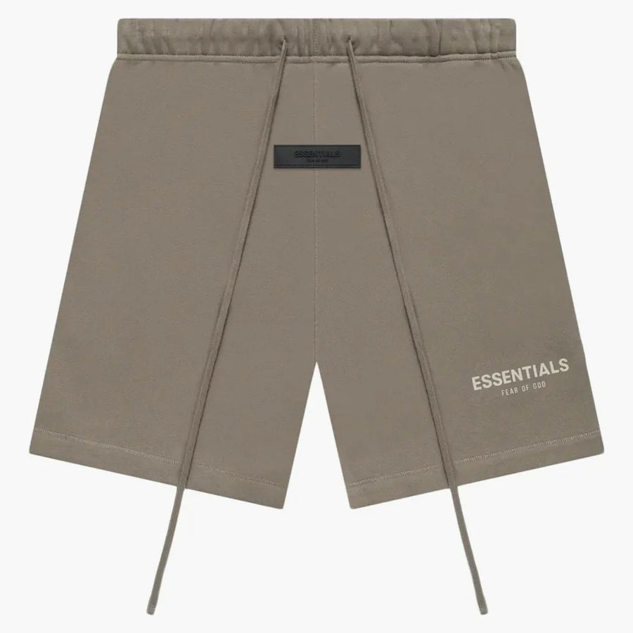 Short de survêtement Fear Of God Essentials, couleur taupe désert