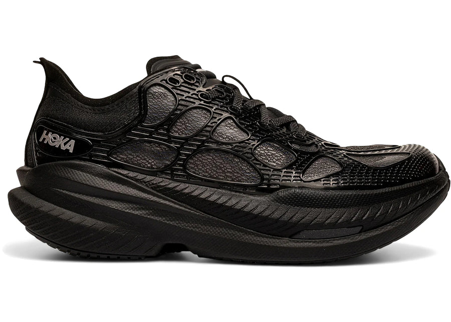 Hoka One One Mach X Caged Noir et Bleu Nuit