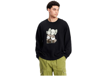 KAWS x Uniqlo Longsleeve Sweatshirt (US Sizing) Black