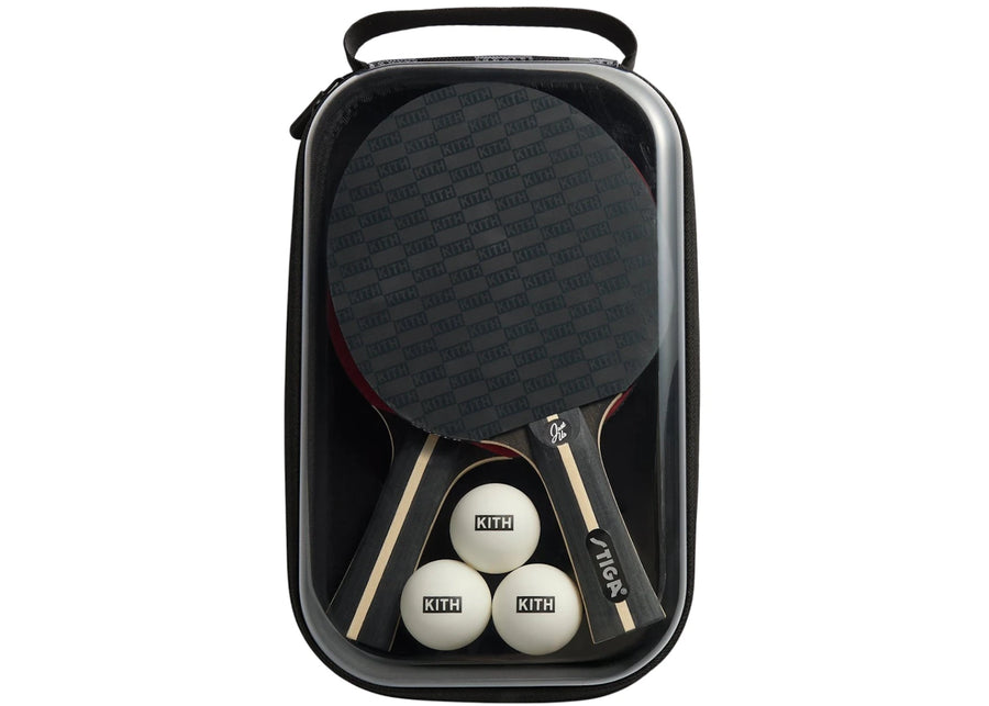Kit de tennis de table premium 2 joueurs pour Stiga, noir et rouge.