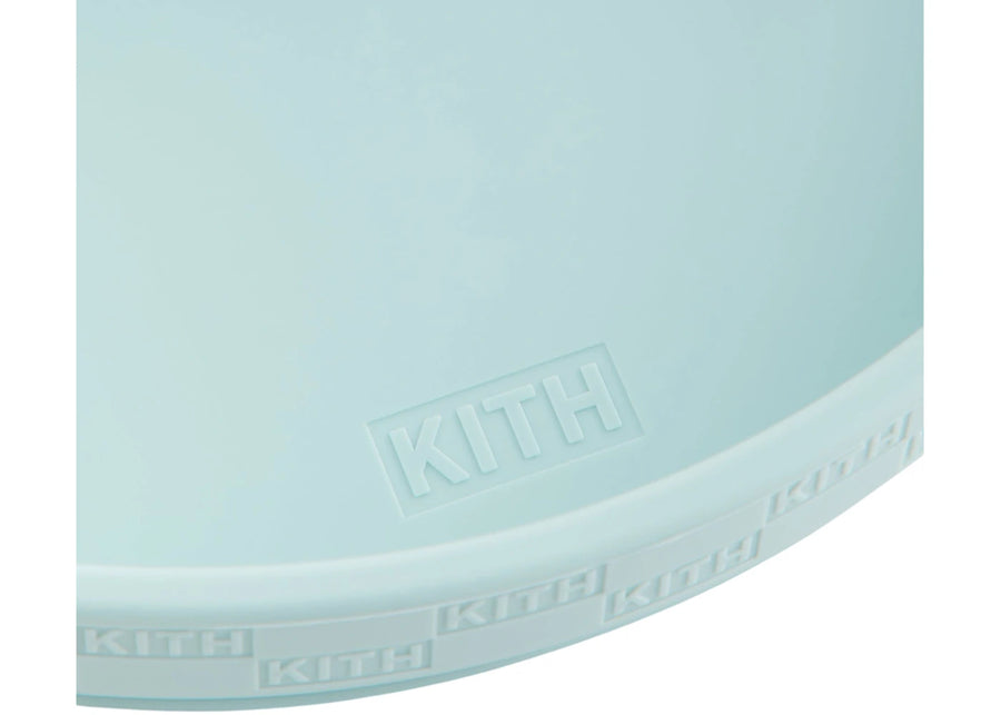 Plaque à ventouse en silicone Kith Kids Mushie à l'hélium