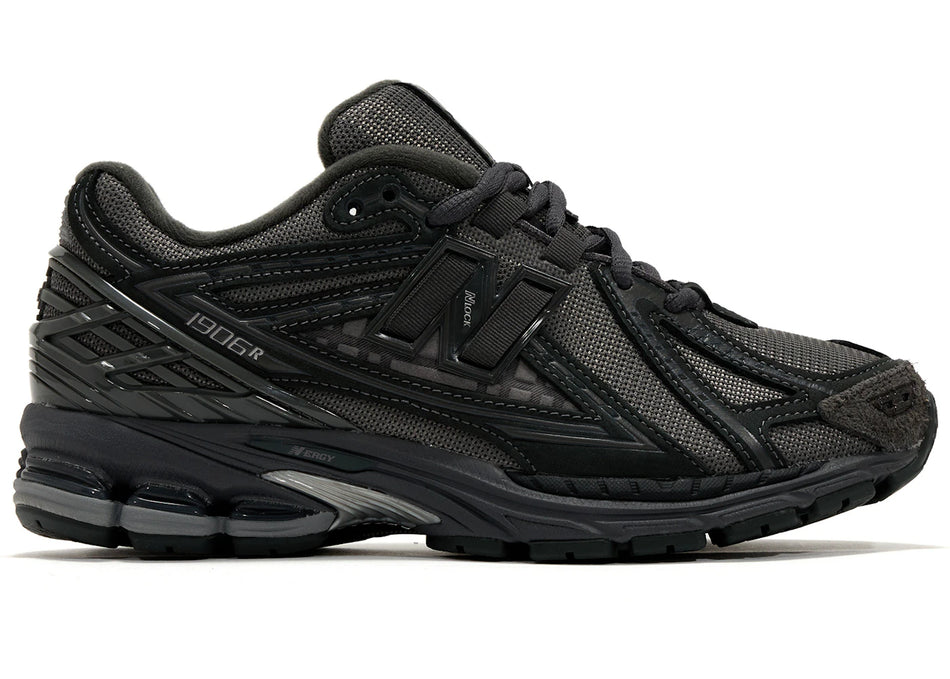 New Balance 1906R Greyscale