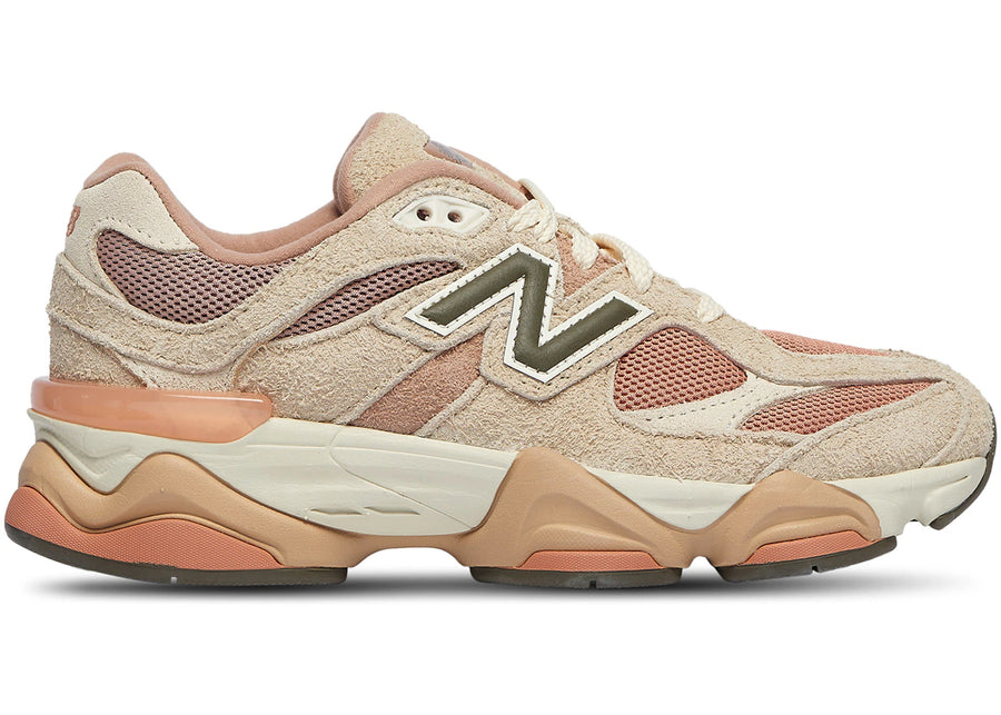 New Balance 9060 Flat Taupe Light Sparrow (Exclusivité Foot Locker) (GS)