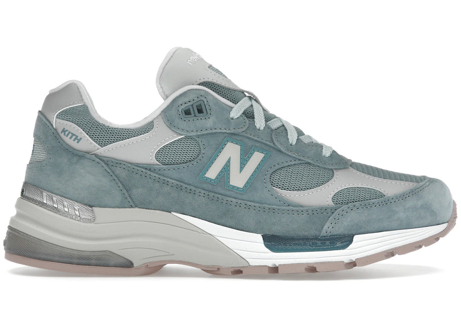 New Balance 992 MiUSA Kith Osaka Pack