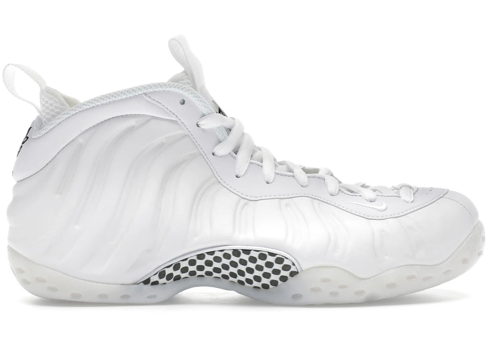 Nike Air Foamposite One Triple White