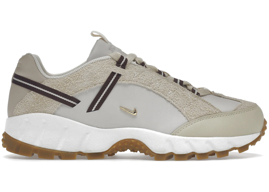 Nike Air Humara LX Jacquemus Light Bone Gold (Women's)