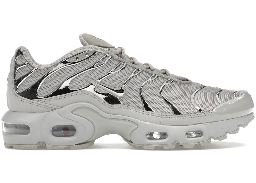 Nike Air Max Plus Light Iron Ore Gym Red Smoke Gray Metallic Silver (GS)