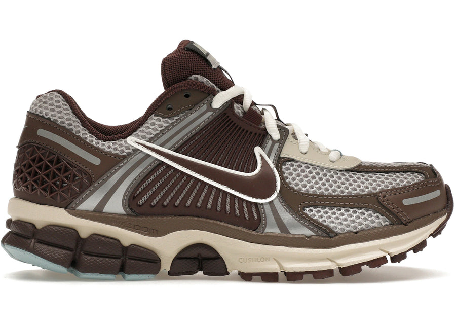 Nike Zoom Vomero 5 Earth Fossil (Femme)