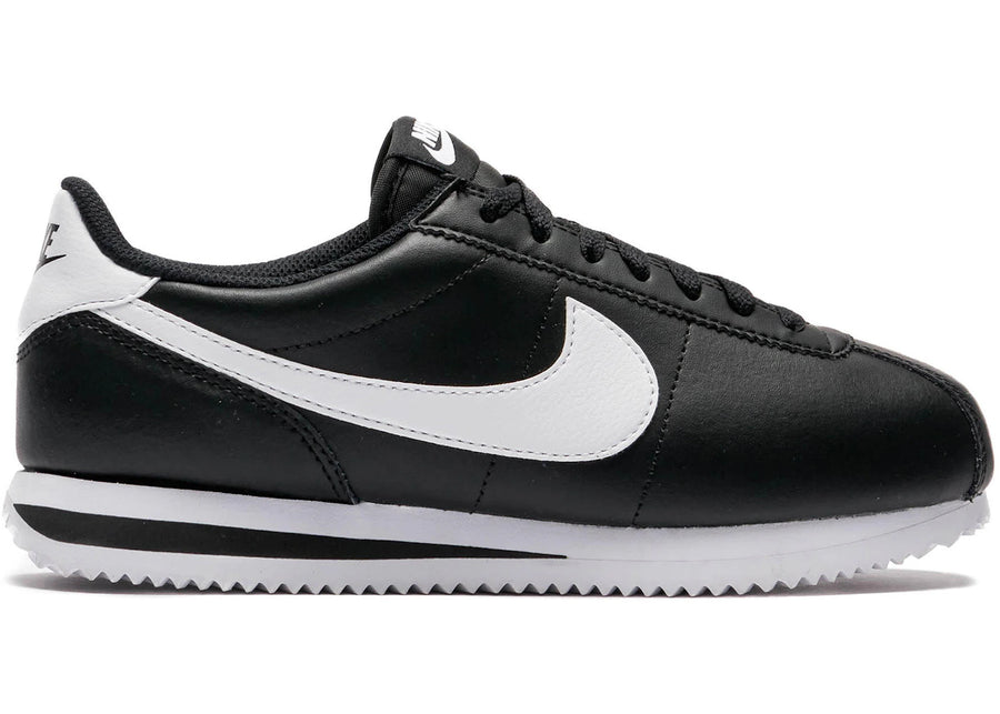 Nike Cortez en cuir noir et blanc (femme)