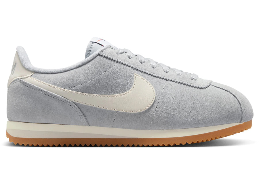 Nike Cortez Gris fumé clair, gomme à voile (Femme)