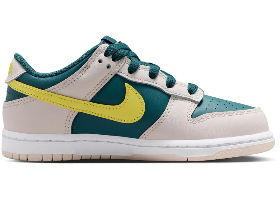 Nike Dunk Low Vert sarcelle foncé Jaune sonique (PS)