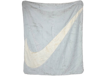Nike Faux Fur Blanket Photon Dust/Cashmere