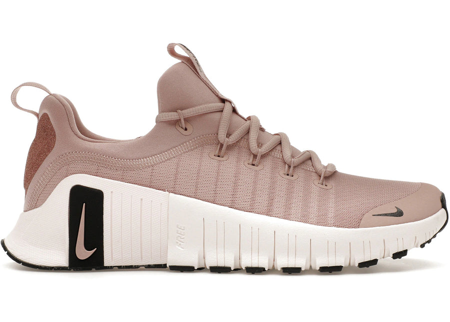 Nike Free Metcon 6 Premium Rose Oxford Rose clair Noir (Femme)