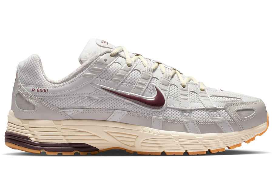 Nike P-6000 Gris universitaire Bourgogne Crush