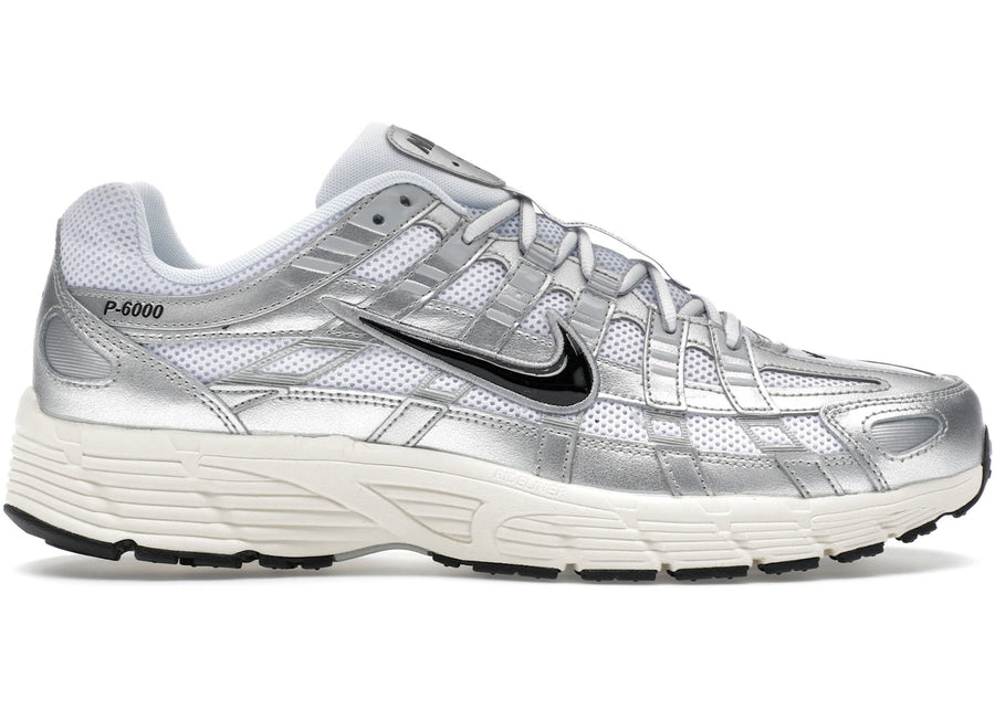 Nike P-6000 Blanc Argent Métallisé Argent Plat Noir