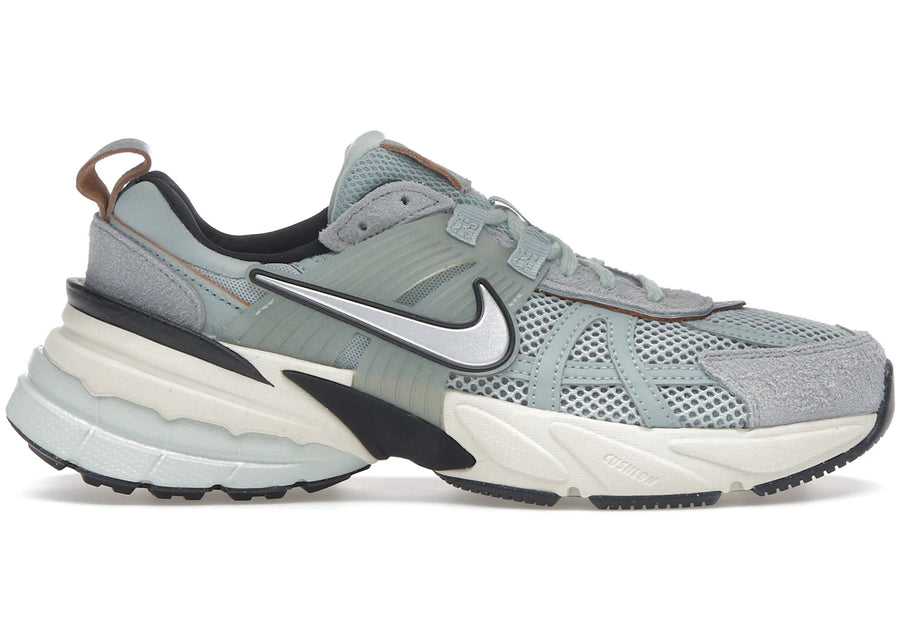 Nike V2K Run Light Pumic Noir Chrome (Femme)