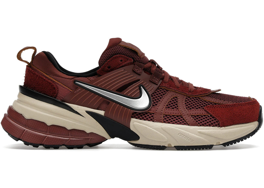 Nike V2K Run Red Sepia Dark Pony (Women's)