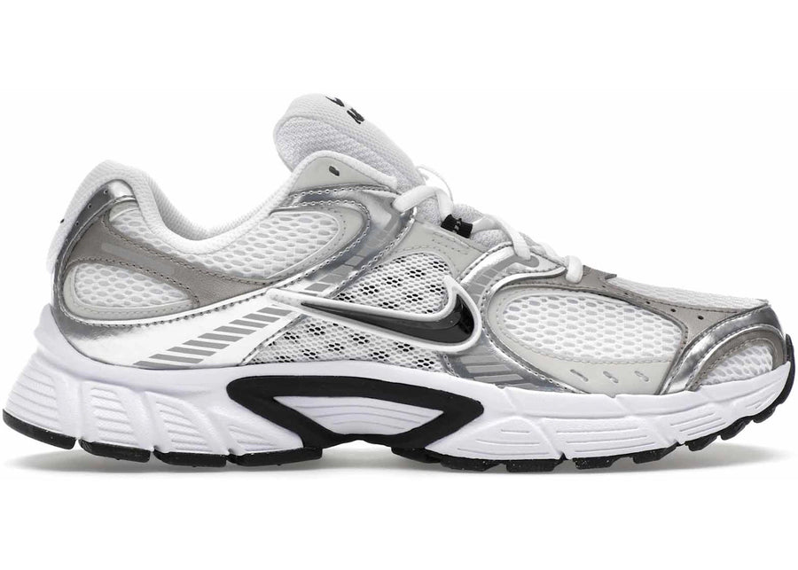 Nike V5 RNR White Vast Gray College Gray Black