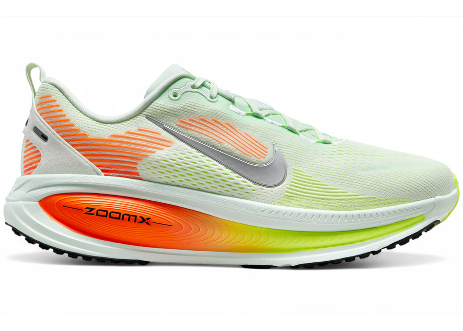 Nike Vomero 18 Barely Green Hyper Crimson