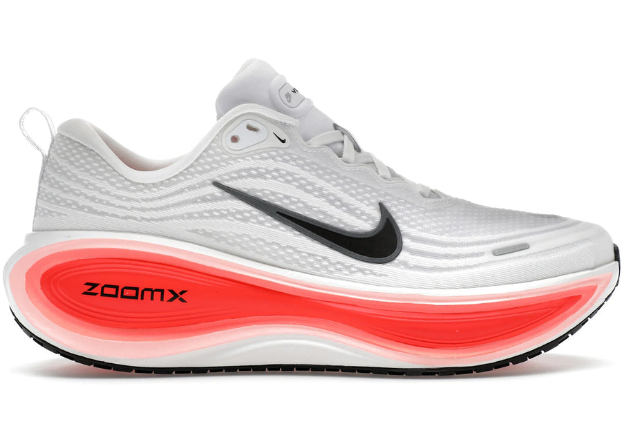 Nike Vomero Plus Blanc Noir Rouge vif