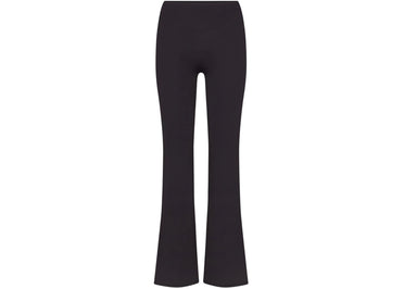 Nike x SKIMS Women's Matte Slim Flare Legging Obsidian