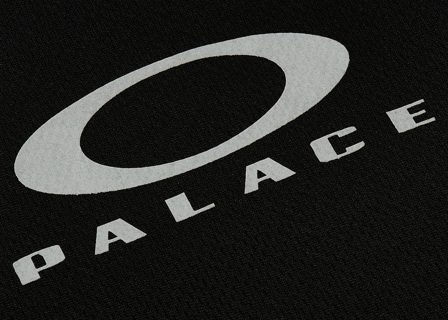 Maillot technique Palace x Oakley noir