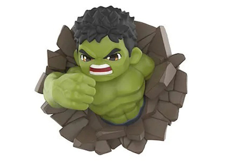 Figurine Hulk Smash de la série Marvel Across the Infinite de Pop Mart