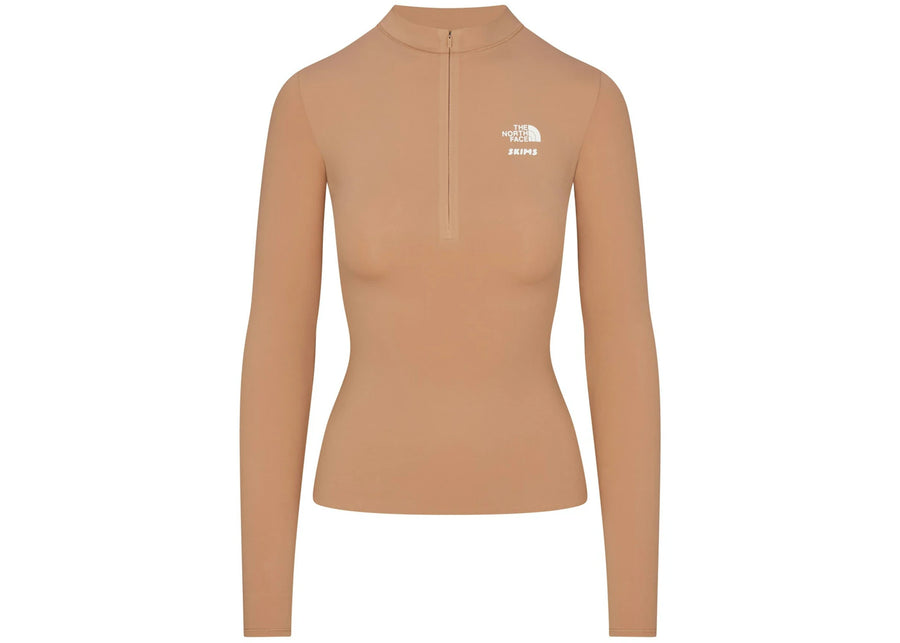Haut à manches longues SKIMS x TNF Refina ocre
