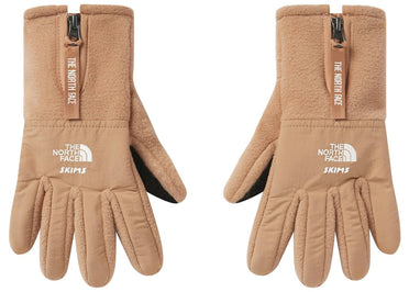 Gants SKIMS x TNF Retro Denali en polaire ocre