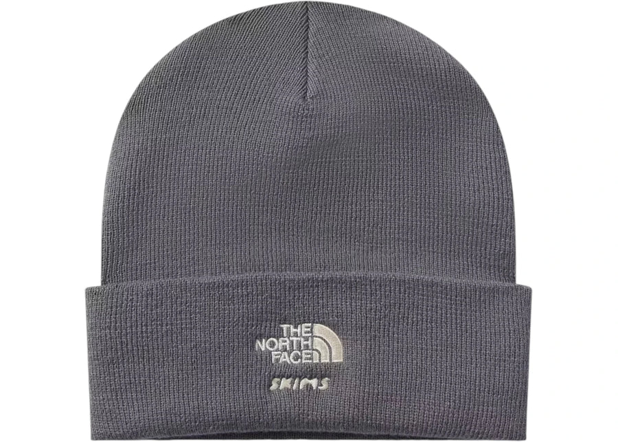 Bonnet SKIMS x The North Face couleur canon de fusil