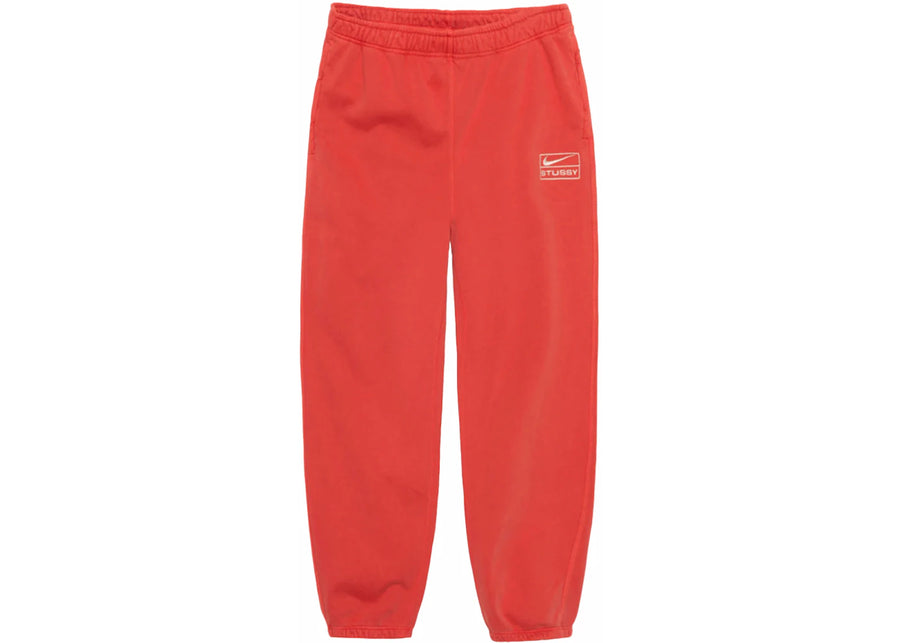 Pantalon de survêtement Stussy x Nike en molleton teint par pigmentation, rouge habanero
