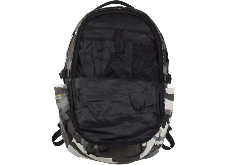 Sac à dos Supreme Logo (SS25) Camouflage neige