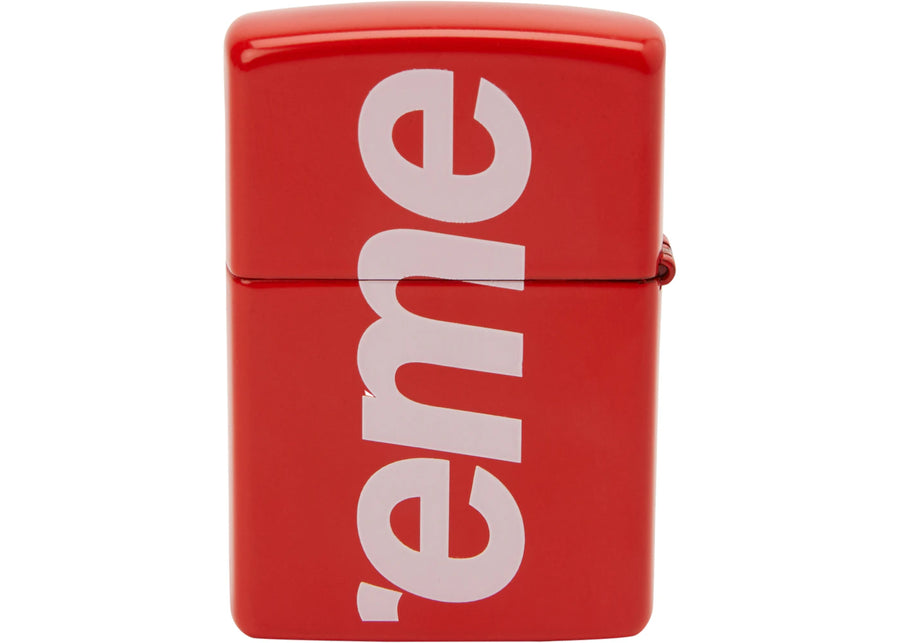 Zippo rouge à logo Supreme