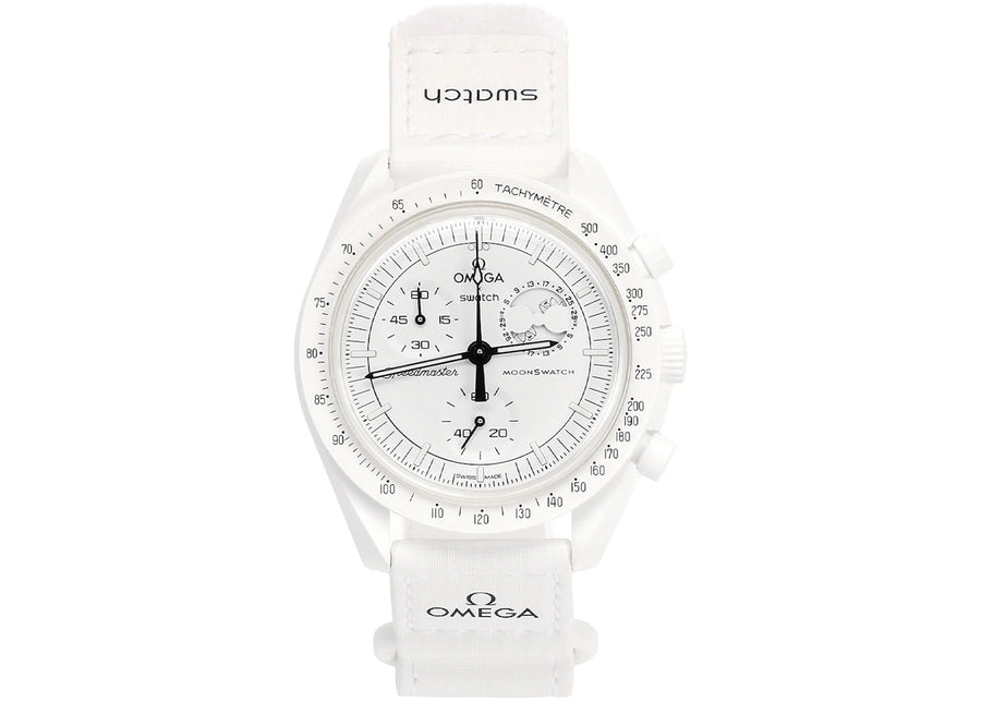 Swatch x Omega Bioceramic Moonswatch Mission To Moonphase Snoopy SO33W700