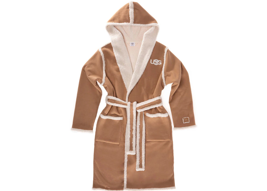 Robe polaire Telfar x UGG couleur châtaigne