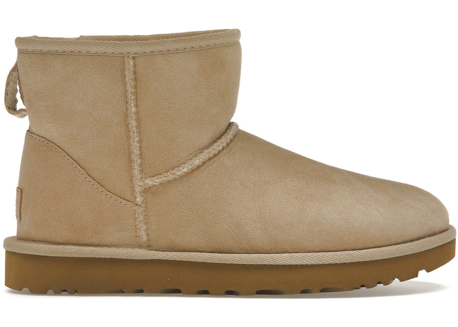 Bottes UGG Classic Mini II couleur sable (femme)