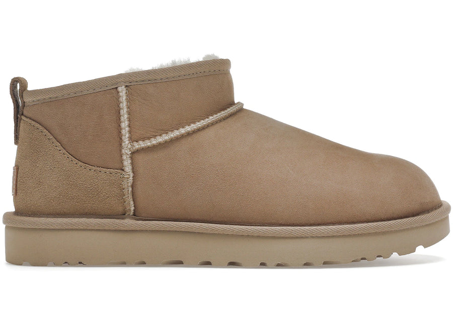 Bottes UGG Classic Ultra Mini couleur sable (Femme)