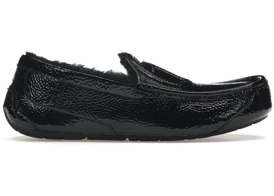 Mocassins UGG x Telfar noirs froissés
