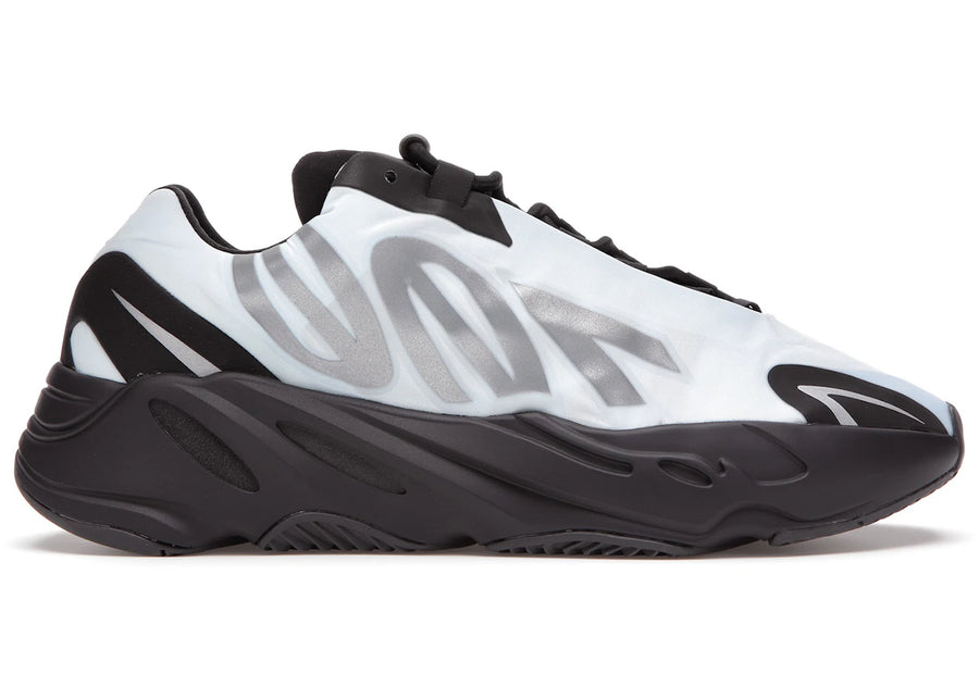 adidas Yeezy Boost 700 MNVN Bleu Teinte