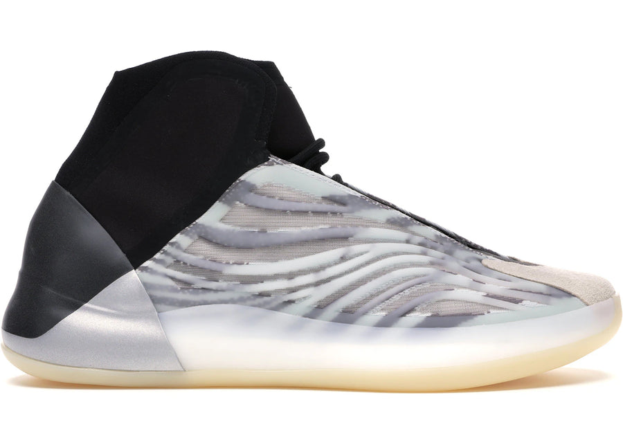 adidas YZY QNTM BSKTBL (modèle de basket-ball de performance)