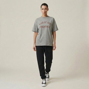 T-shirt Fear of God Essentials à col rond, gris foncé chiné